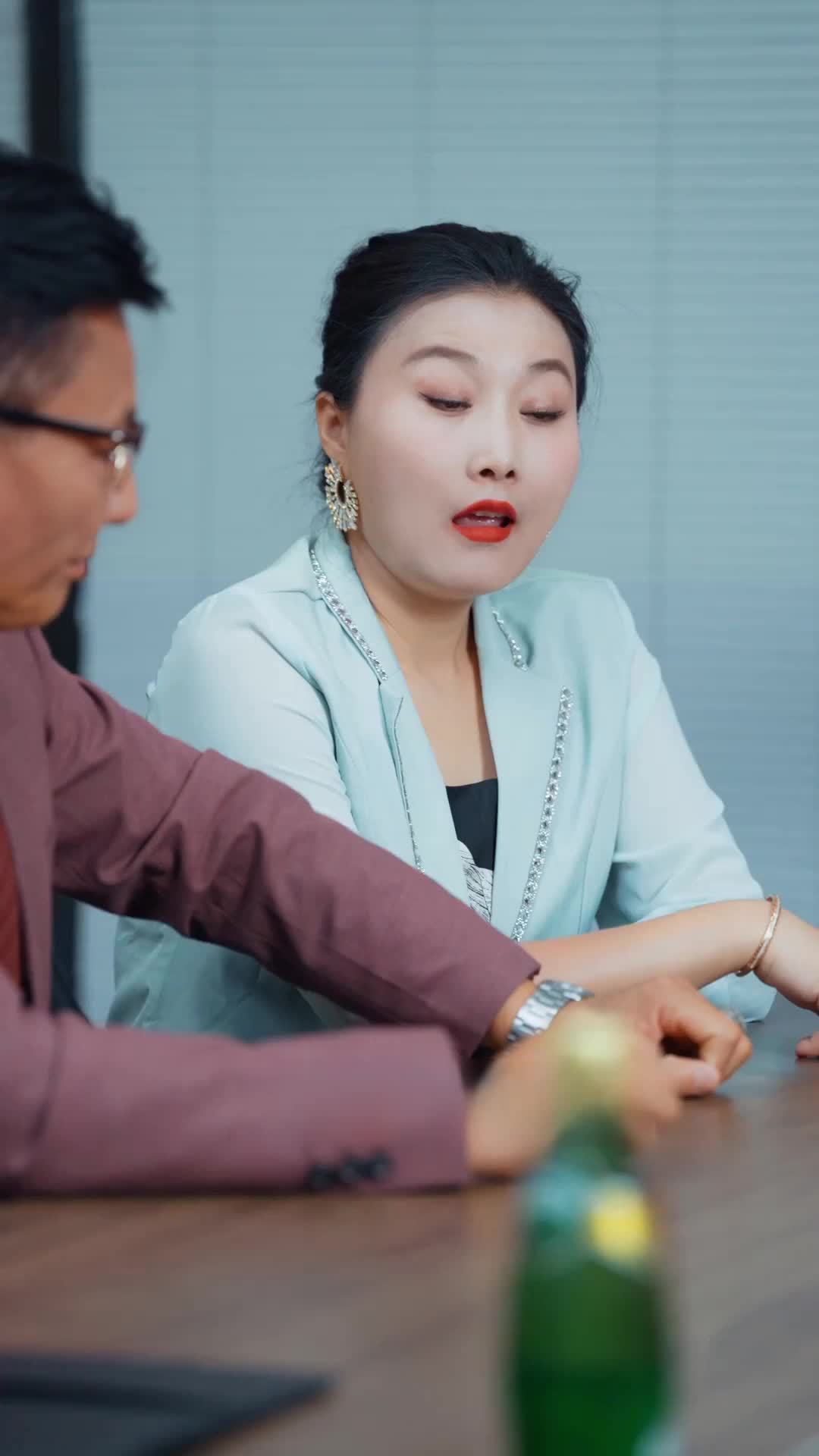 Episode 16 of 3 Months Left, The Heiress Strikes Back