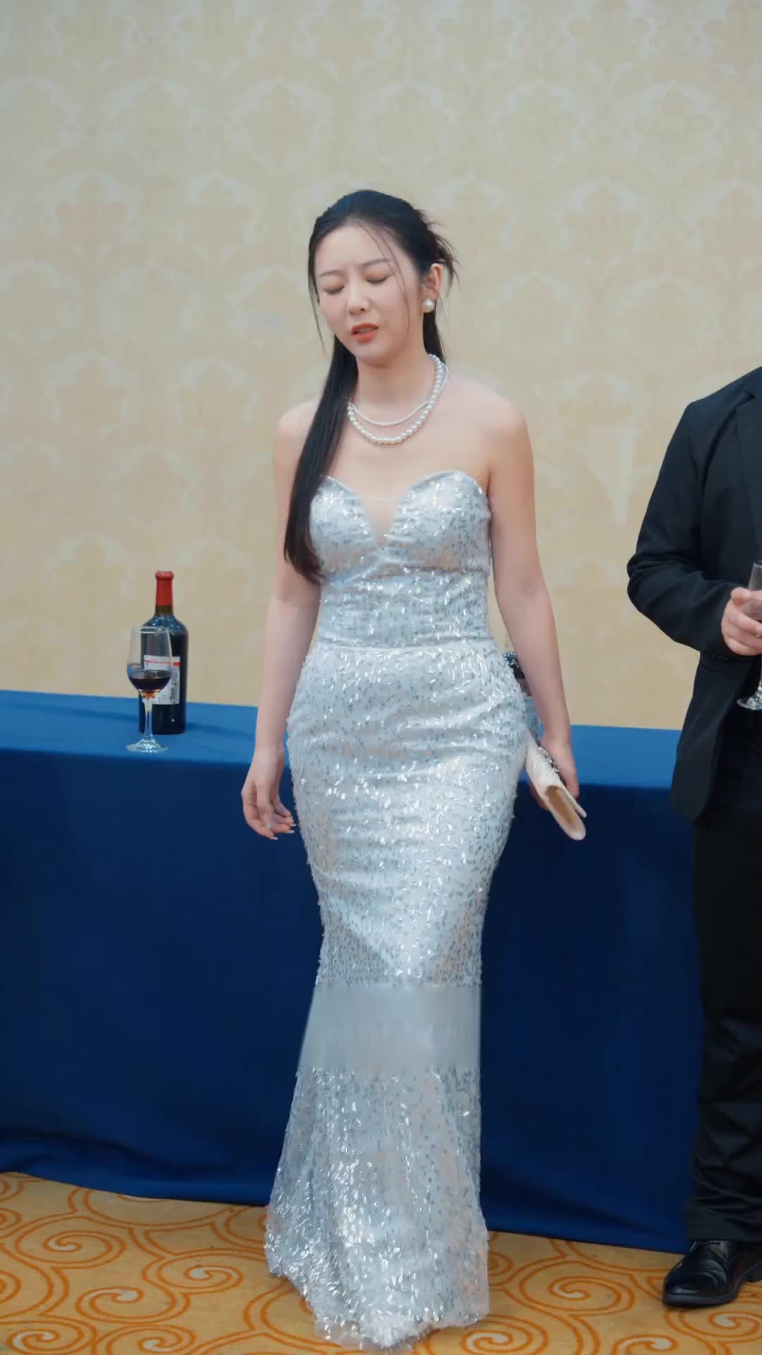 Episode 18 of 3 Months Left, The Heiress Strikes Back