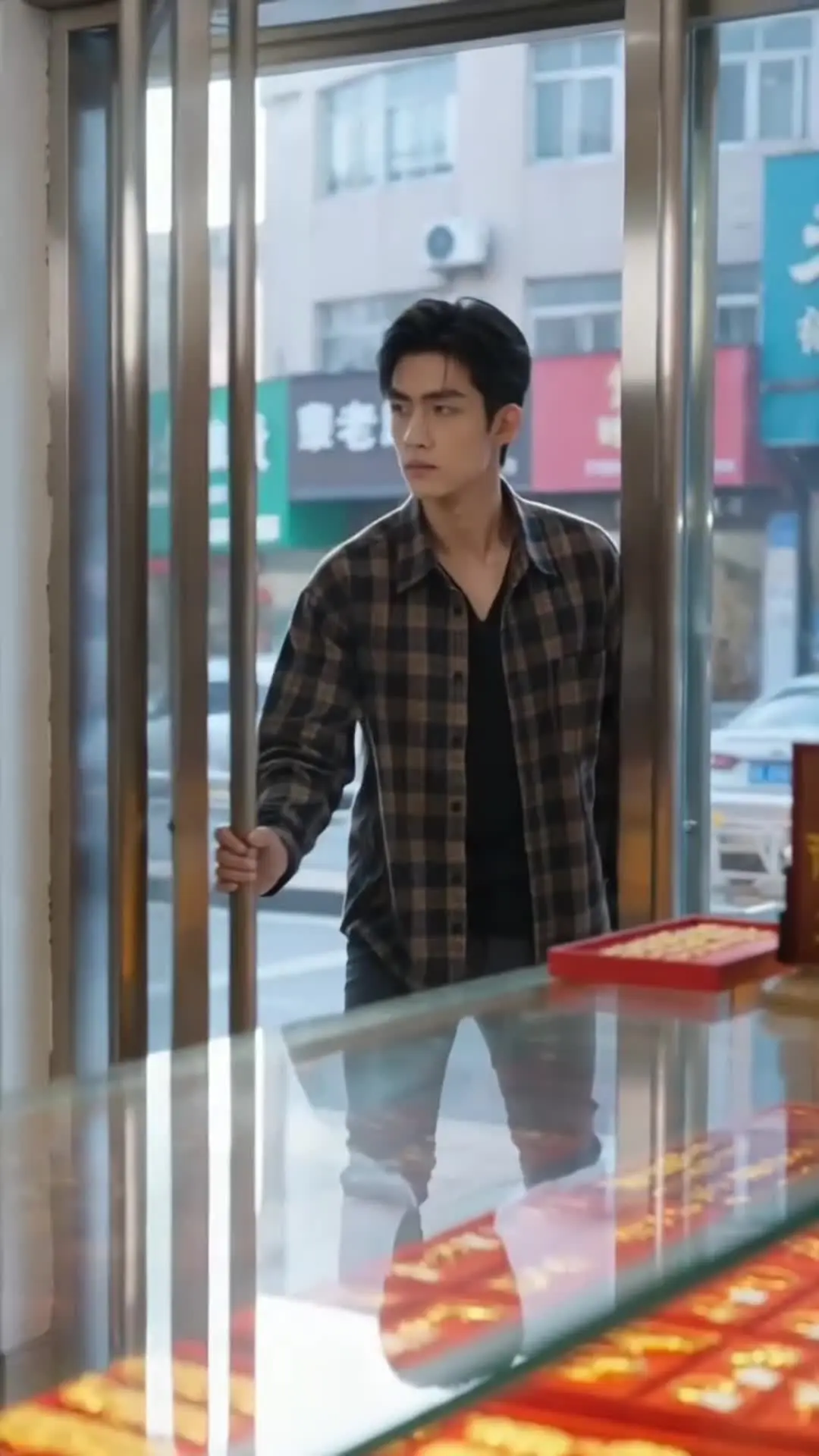 Episode 6 of A Golden Dragon Made Me Rich Overnight