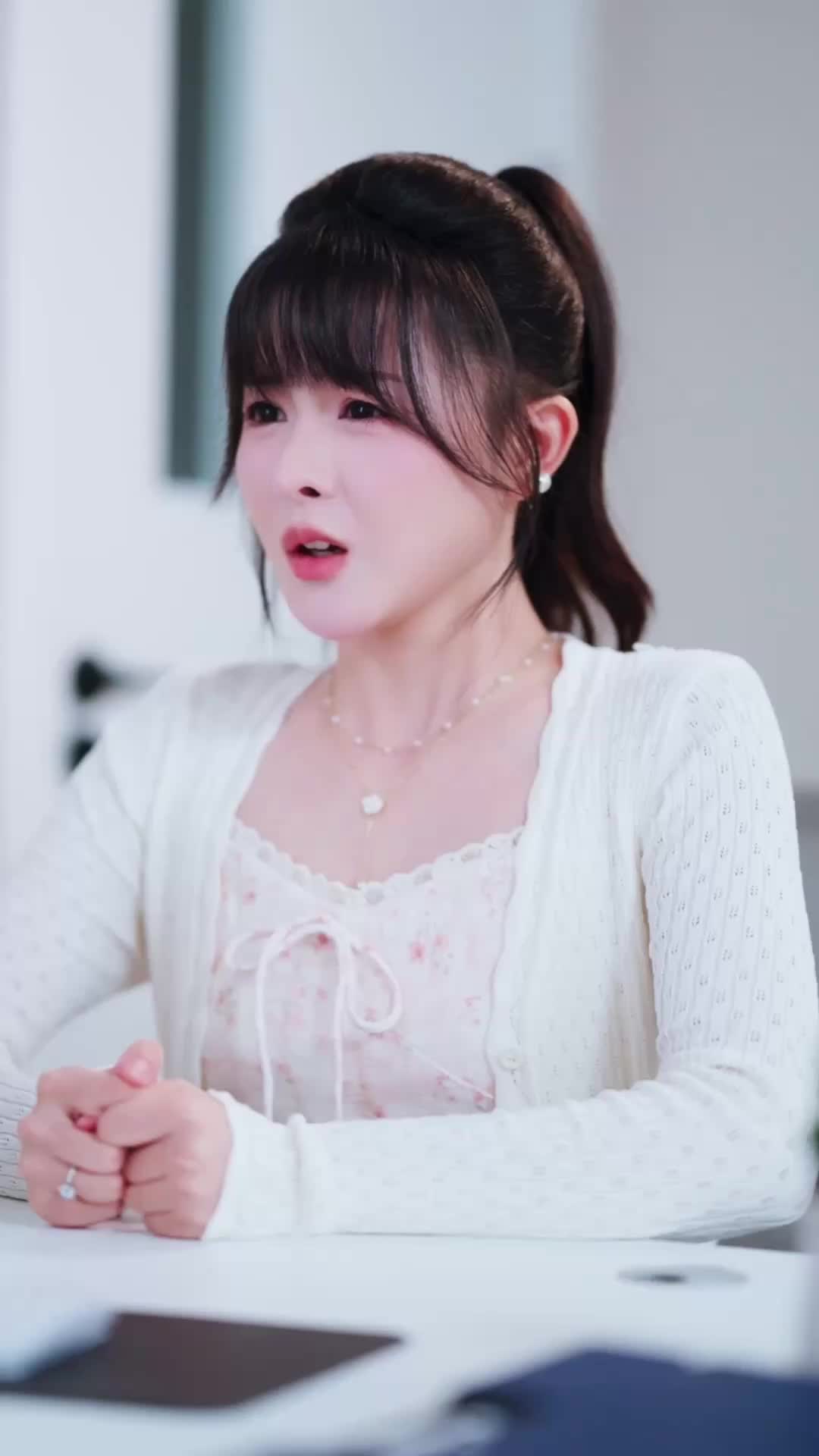 Episode 14 of A Marriage for Debt, A Heart to Get