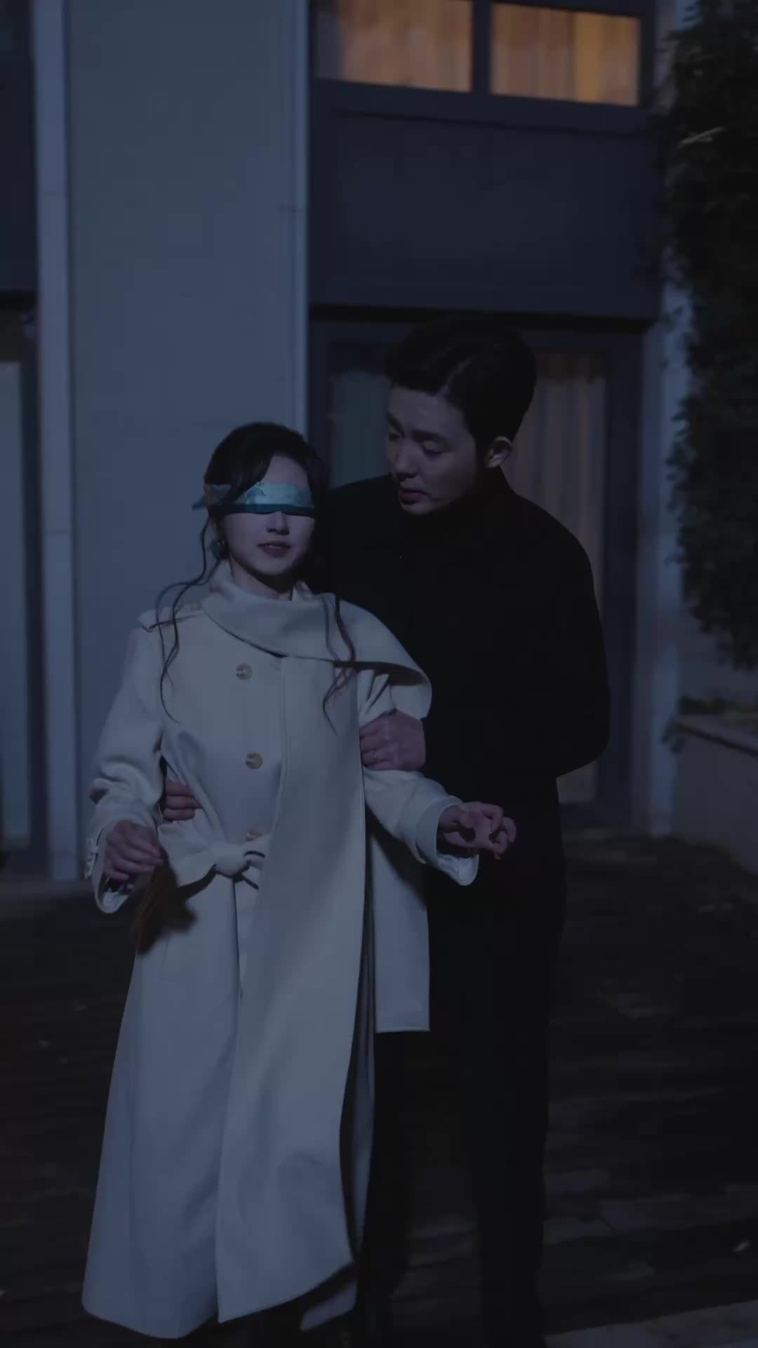 Episode 79 of A Rose Across the Years