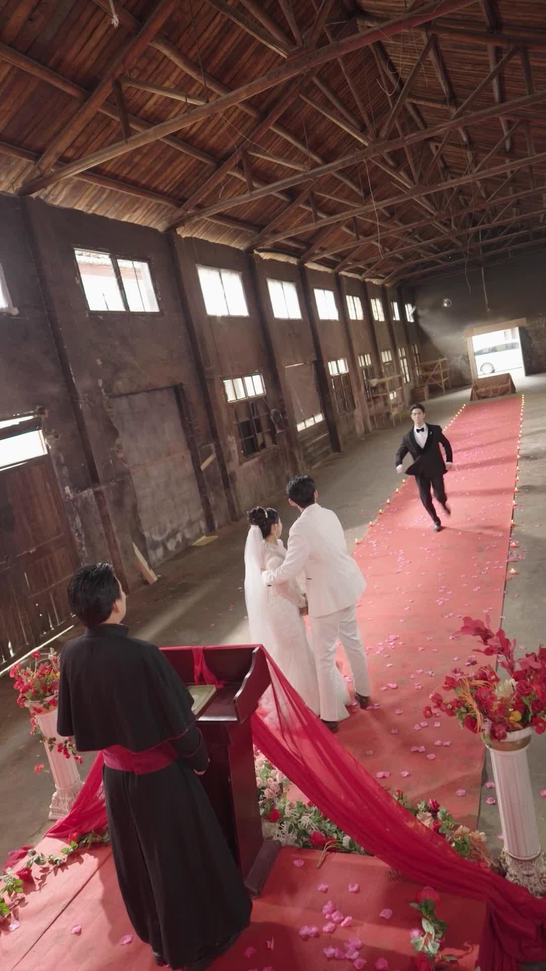 Episode 25 of After Being Reborn, I Got Married to My Ex-boyfriend’s Uncle