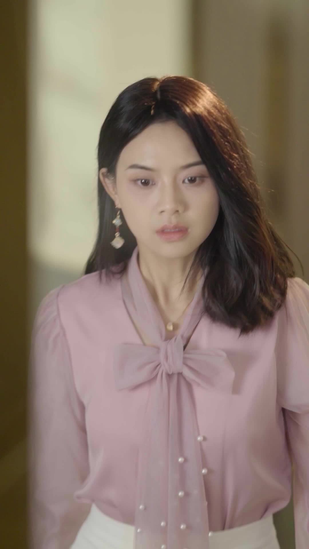 Episode 3 of After Being Reborn, I Got Married to My Ex-boyfriend’s Uncle