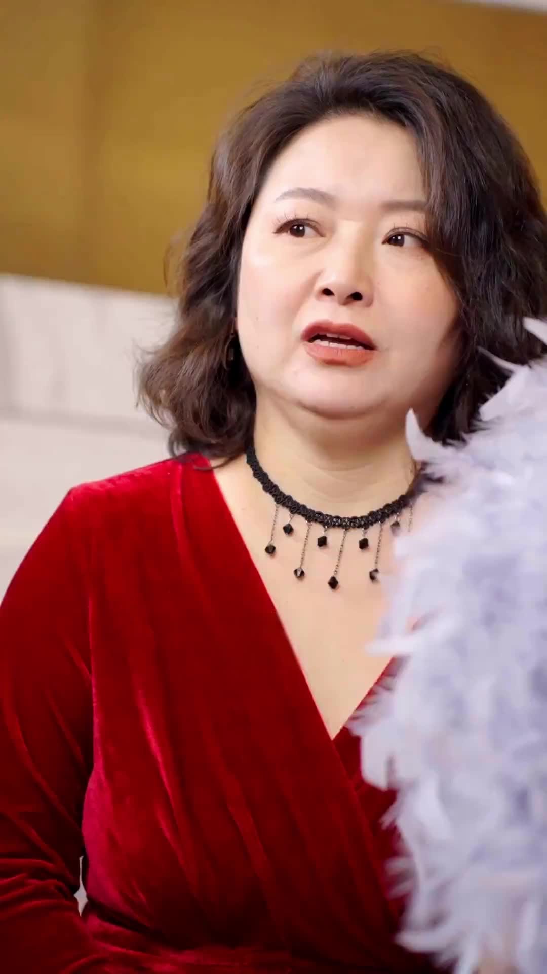 Episode 36 of After Breakup, Spoiled by Three Big Shot Brothers