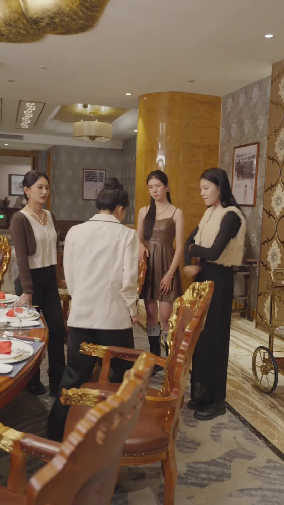 Episode 26 of After the Breakup, My Triplets and I Took the World by Storm