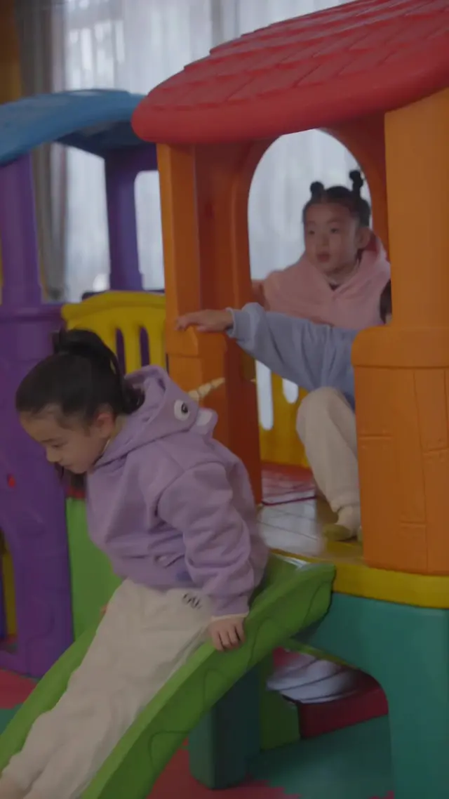 Episode 41 of After the Breakup, My Triplets and I Took the World by Storm