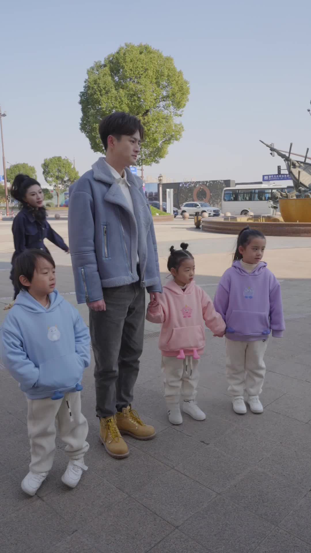 Episode 59 of After the Breakup, My Triplets and I Took the World by Storm