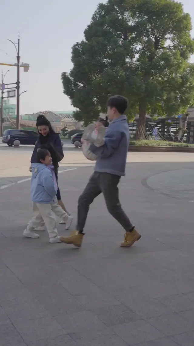 Episode 62 of After the Breakup, My Triplets and I Took the World by Storm