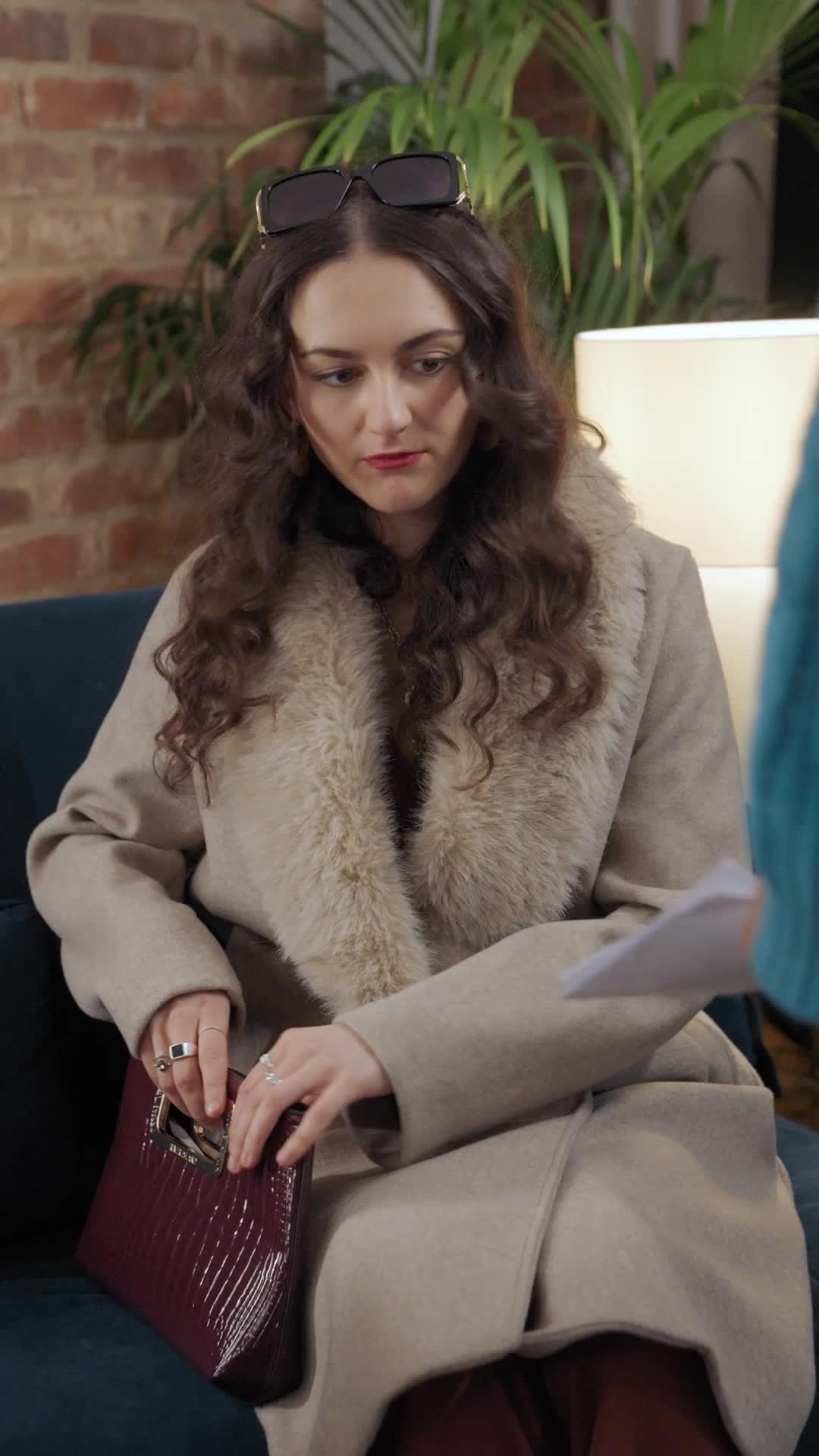 Episode 23 of After the Divorce, the Heiress Takes It All