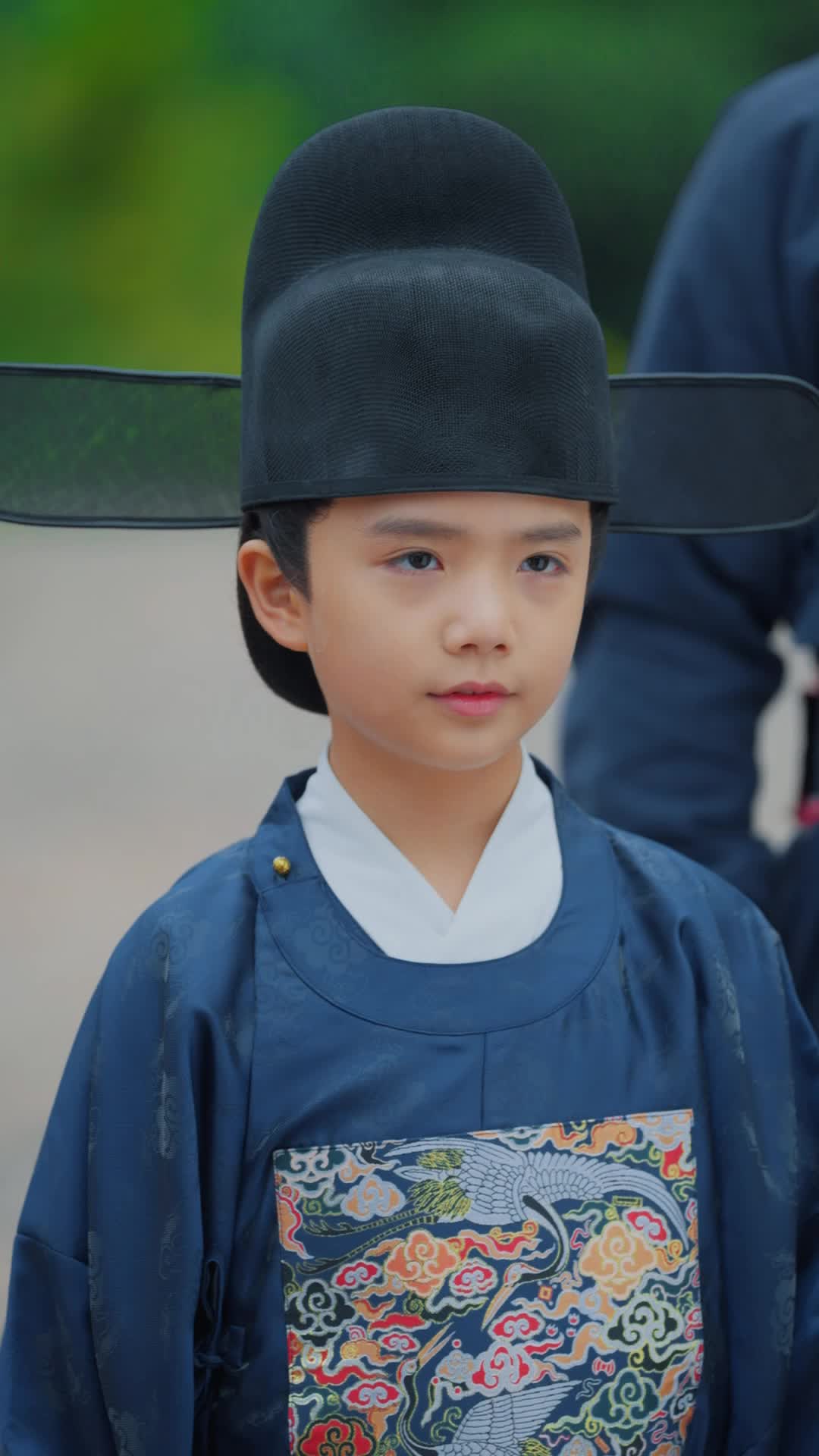 Episode 33 of Age 8, Justice Straight