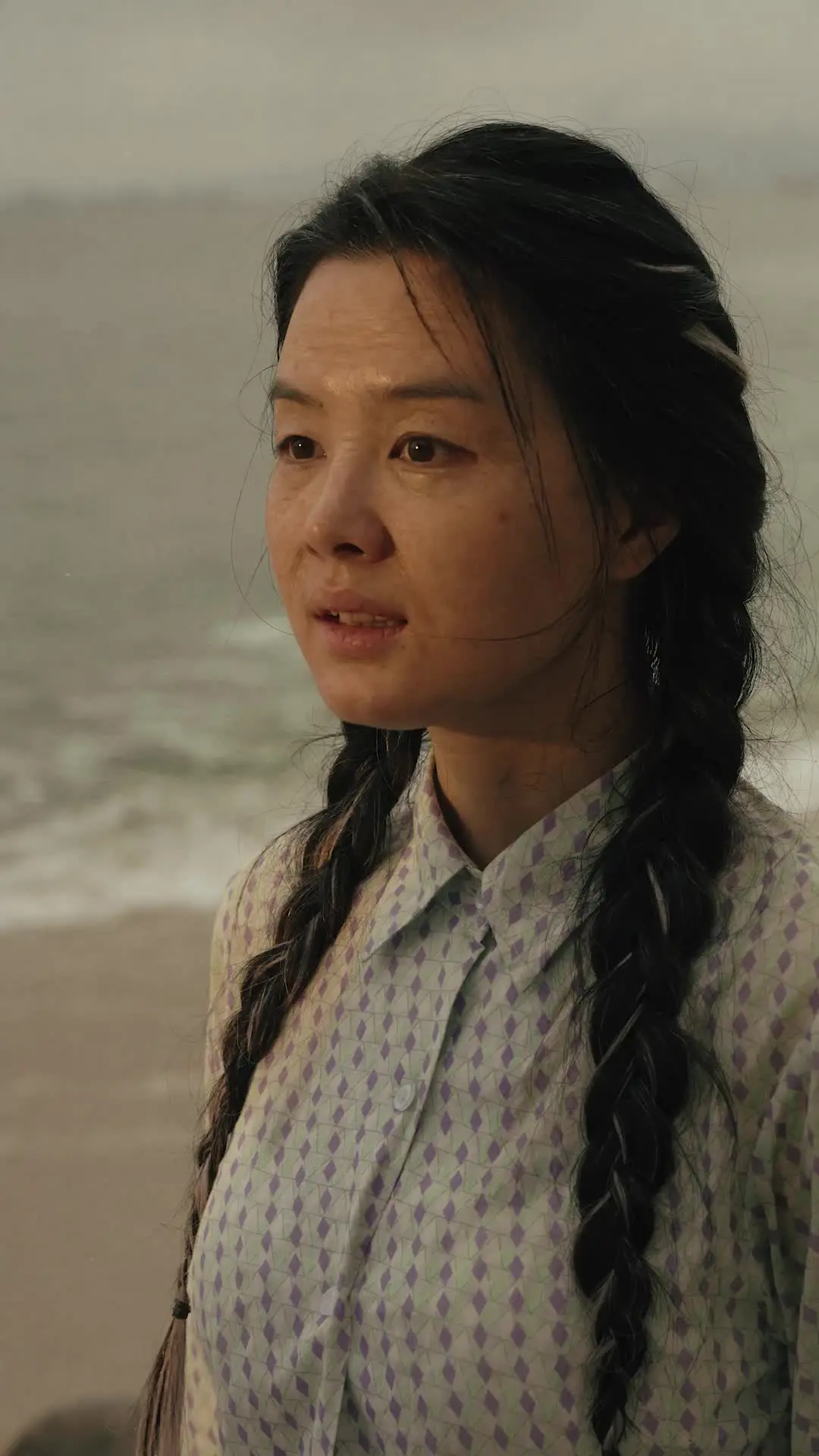 Episode 6 of Ages Backward, Loves Forward