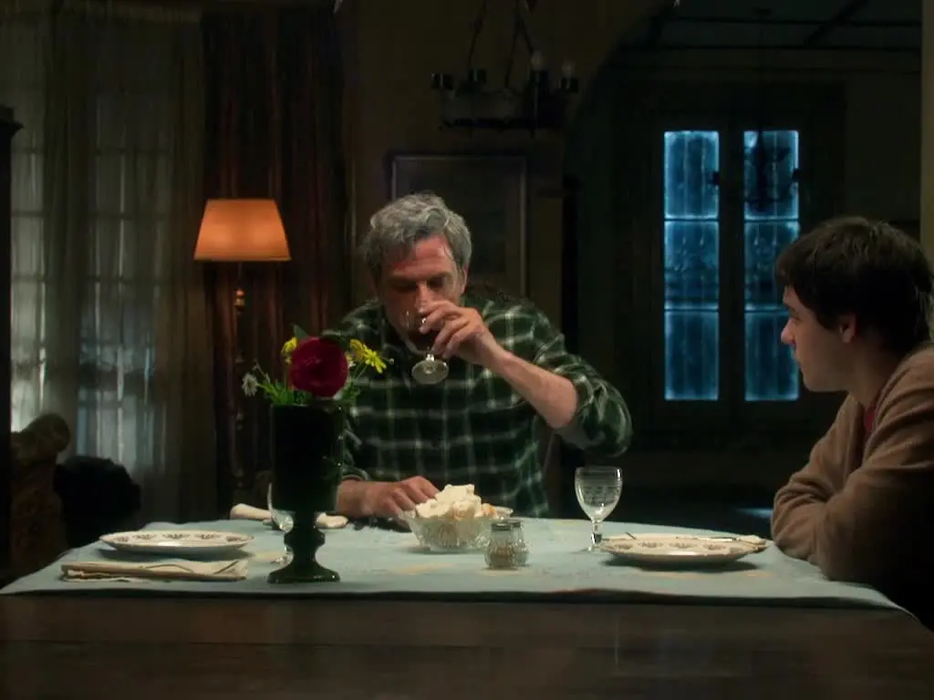 Episode 10 of Amor Bandido