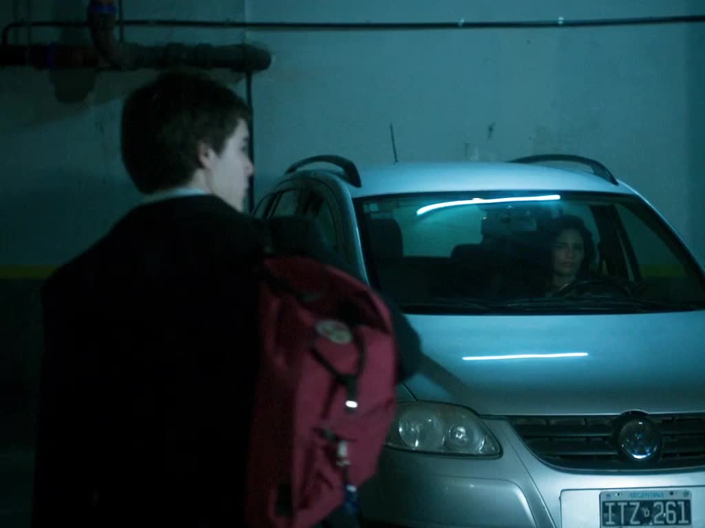 Episode 3 of Amor Bandido