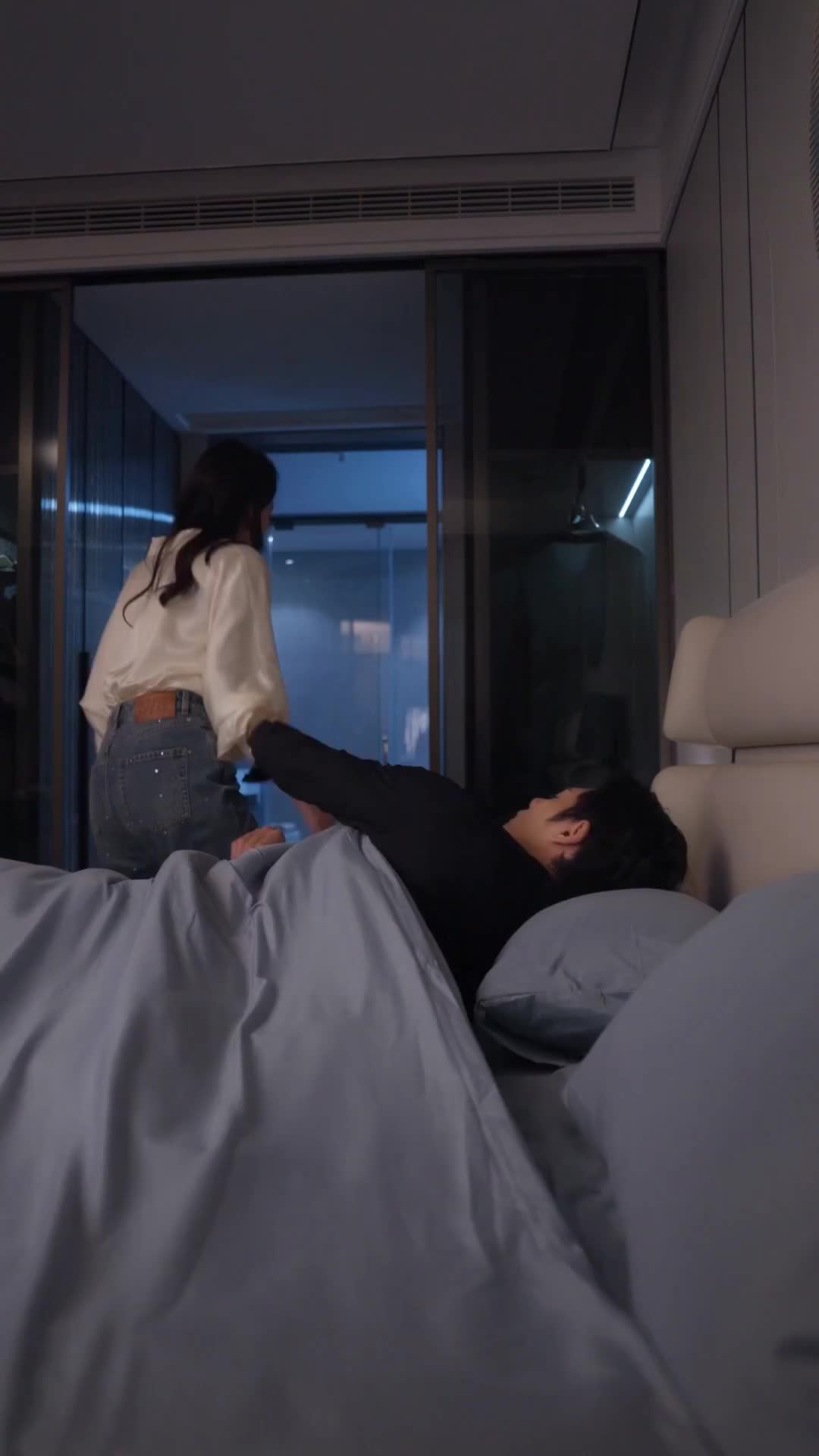 Episode 23 of Babe, Don't Escape