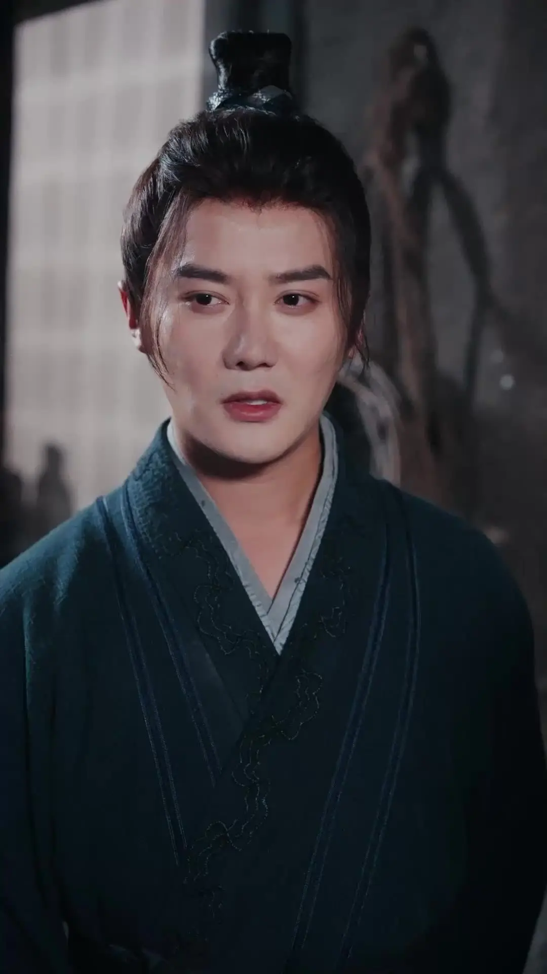 Episode 25 of Between Two Worlds: A Bride for a Bun