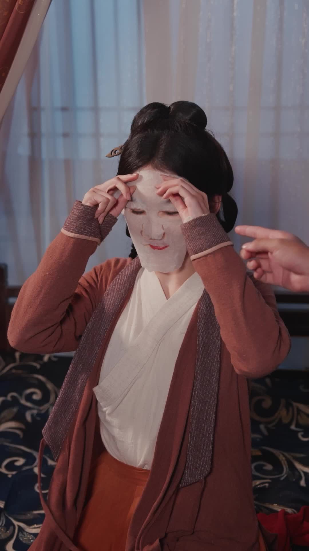 Episode 46 of Between Two Worlds: A Bride for a Bun