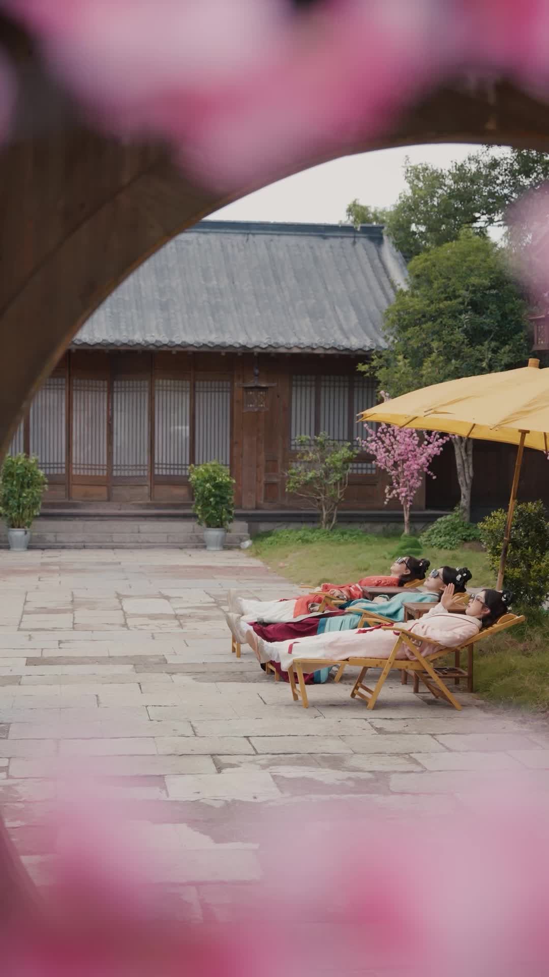 Episode 52 of Between Two Worlds: A Bride for a Bun