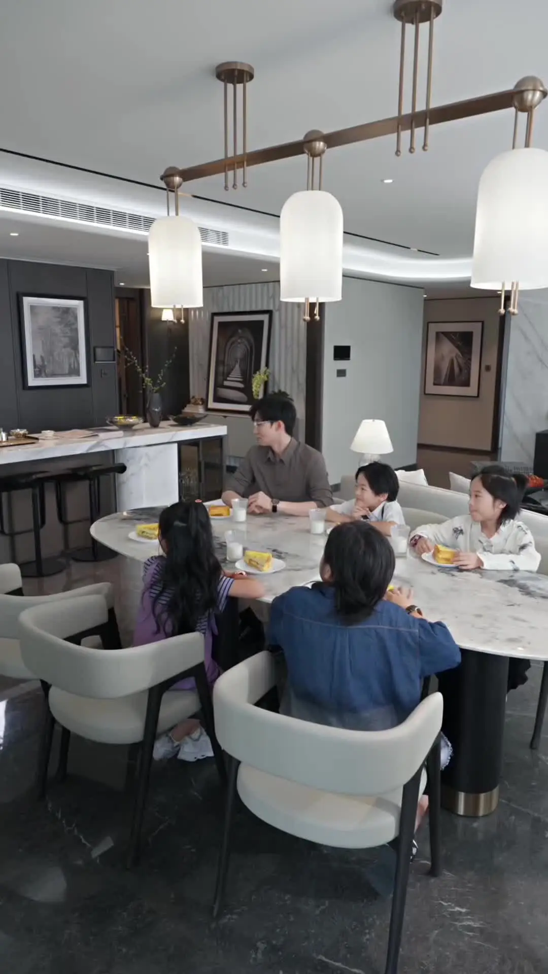 Episode 46 of Billionaire Daddy, Don't You Escape