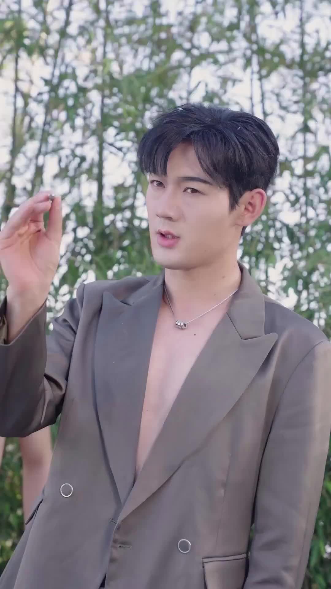 Episode 10 of Blind Heiress