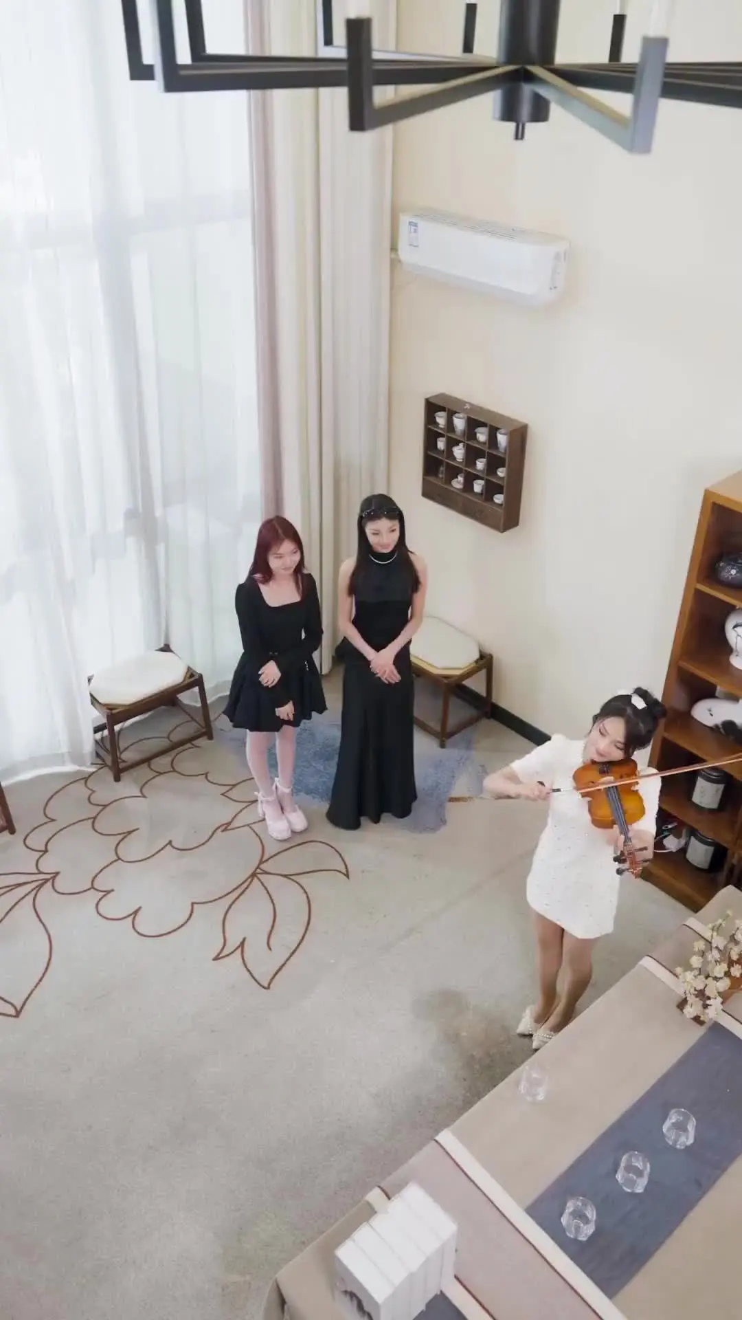Episode 15 of Blind Heiress