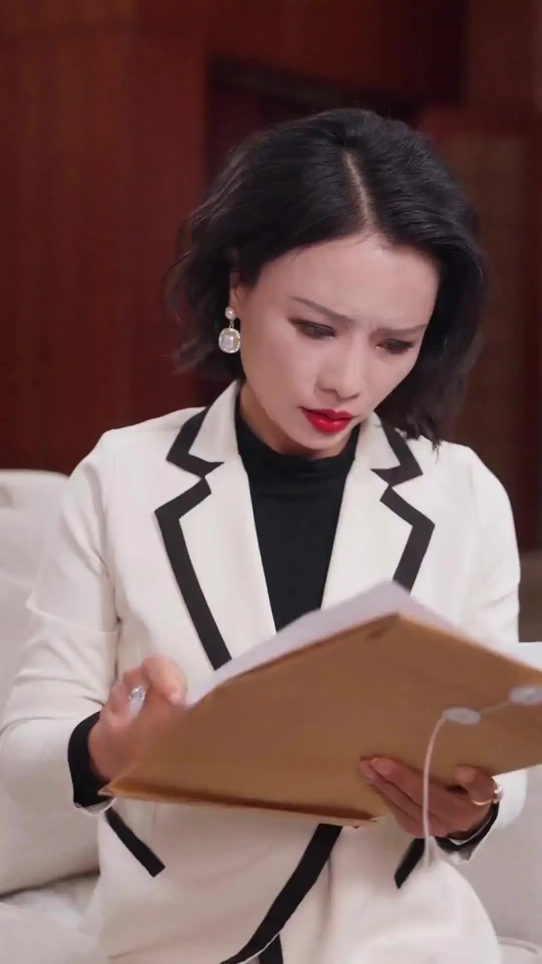 Episode 82 of Blind Heiress