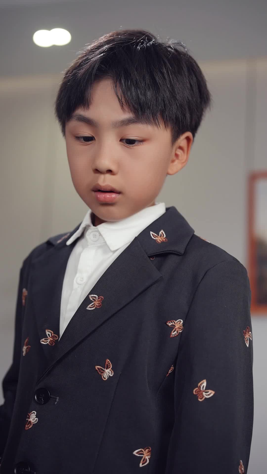 Episode 43 of Blind Prodigy Saved His Family