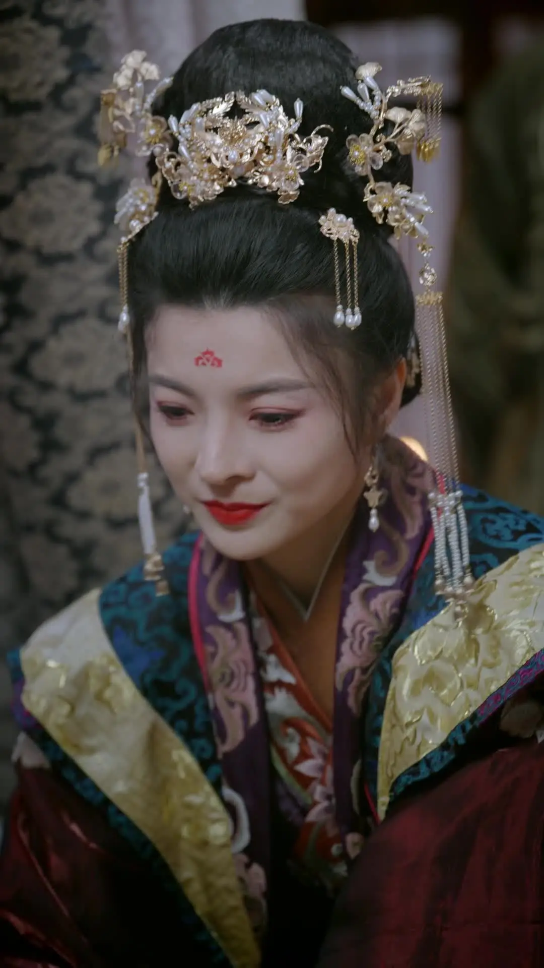Episode 59 of Blood and the Veil: The Maid Returns