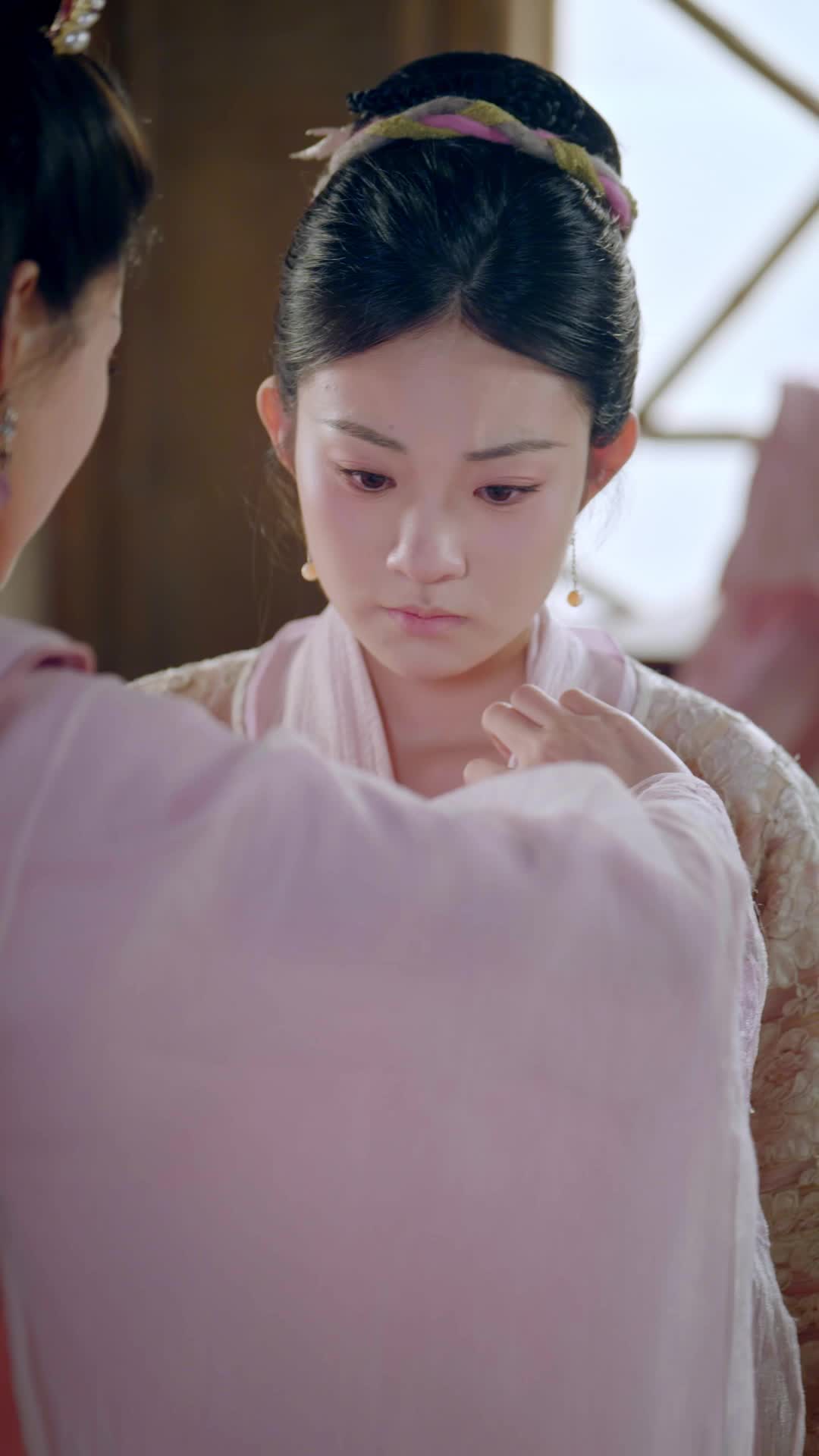 Episode 82 of Blood and the Veil: The Maid Returns