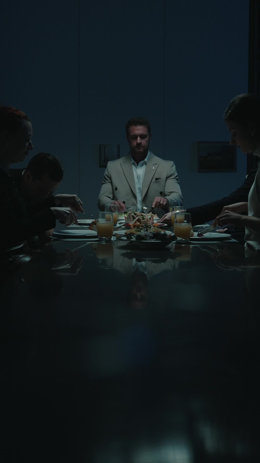 Episode 14 of Blood contract
