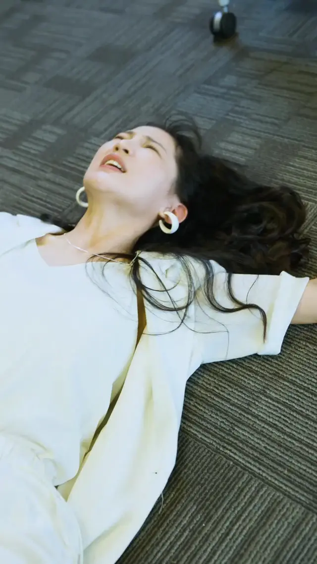 Episode 15 of Blooming in the Cold