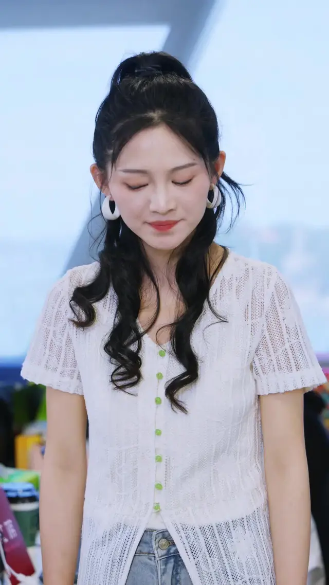 Episode 27 of Blooming in the Cold