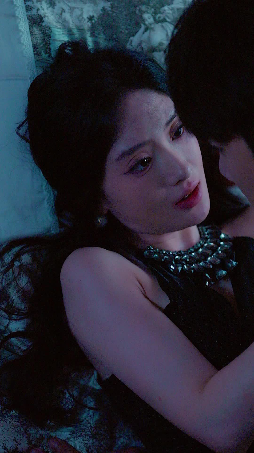 Episode 13 of Bound by Lies, Saved by Love