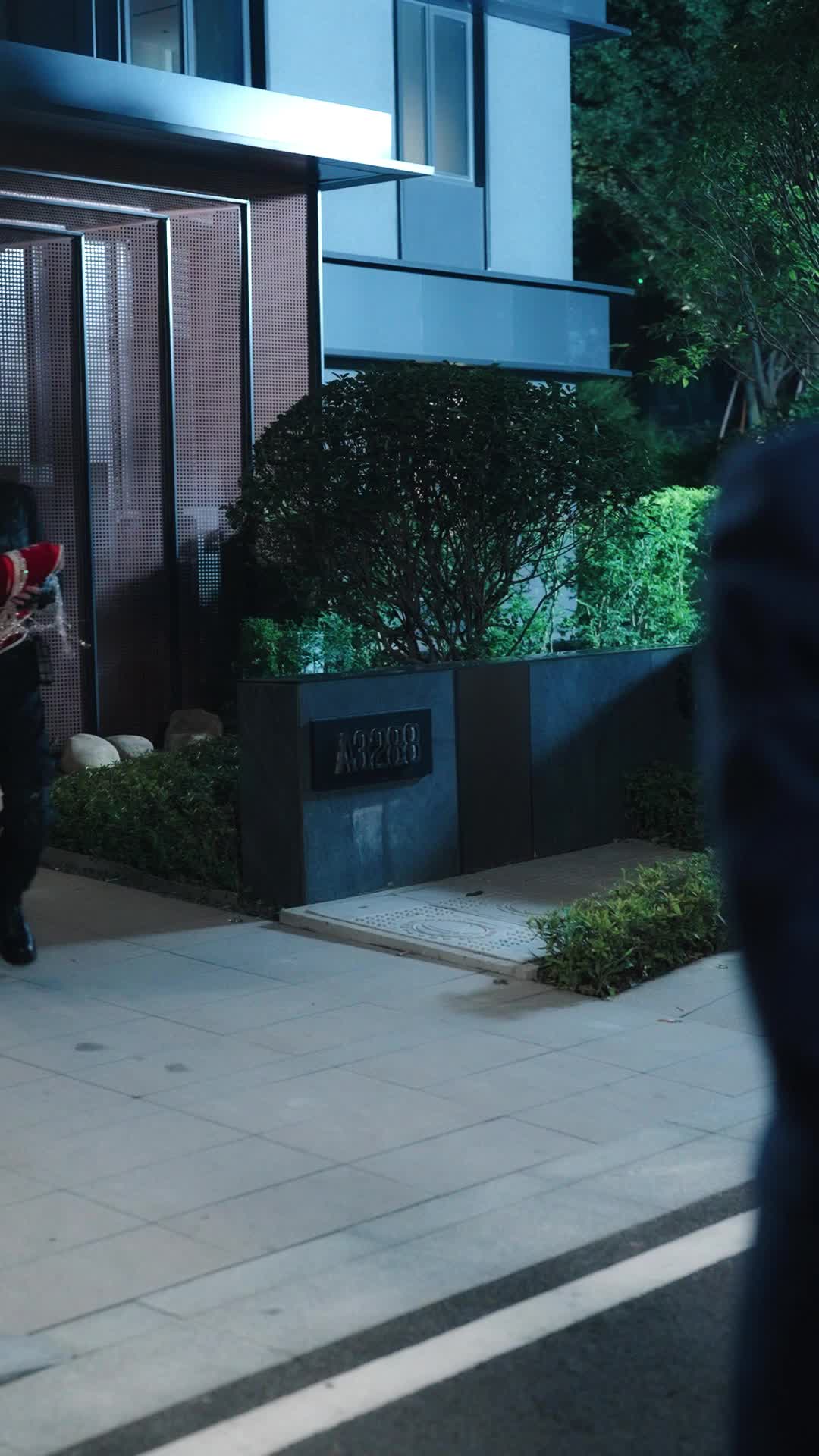 Episode 63 of Bound to My Heiress