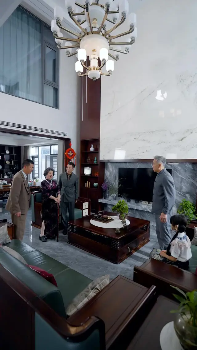 Episode 58 of Bow Down, My Great-Aunt Is Back!