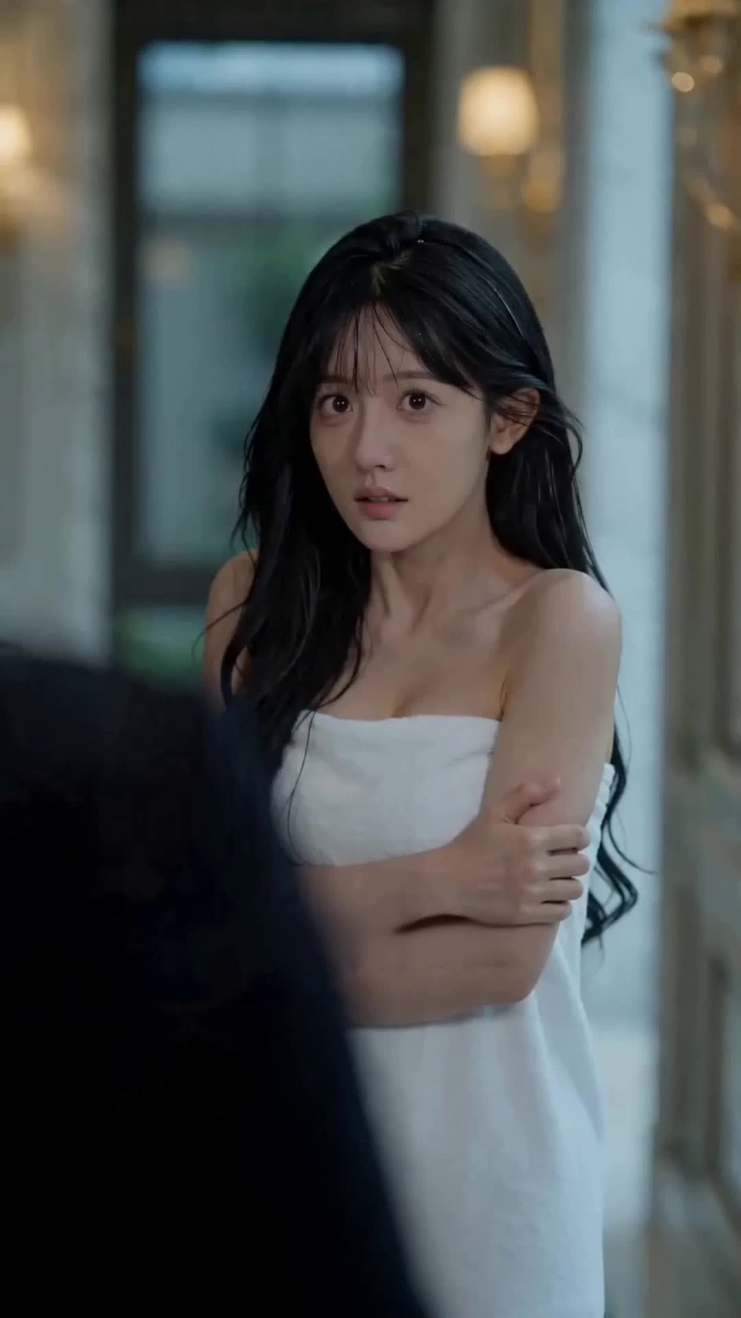 Episode 4 of Broke Lady Got Cold CEO's Love
