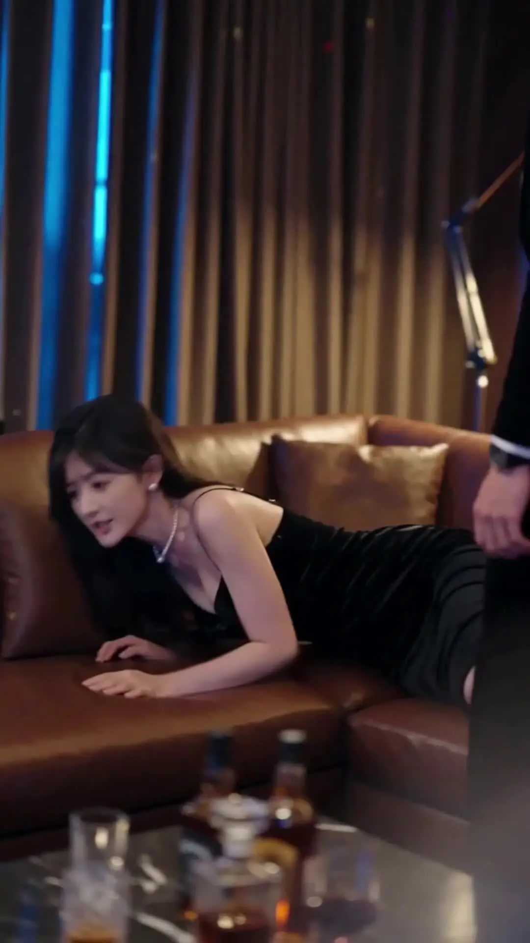 Episode 9 of Broke Lady Got Cold CEO's Love