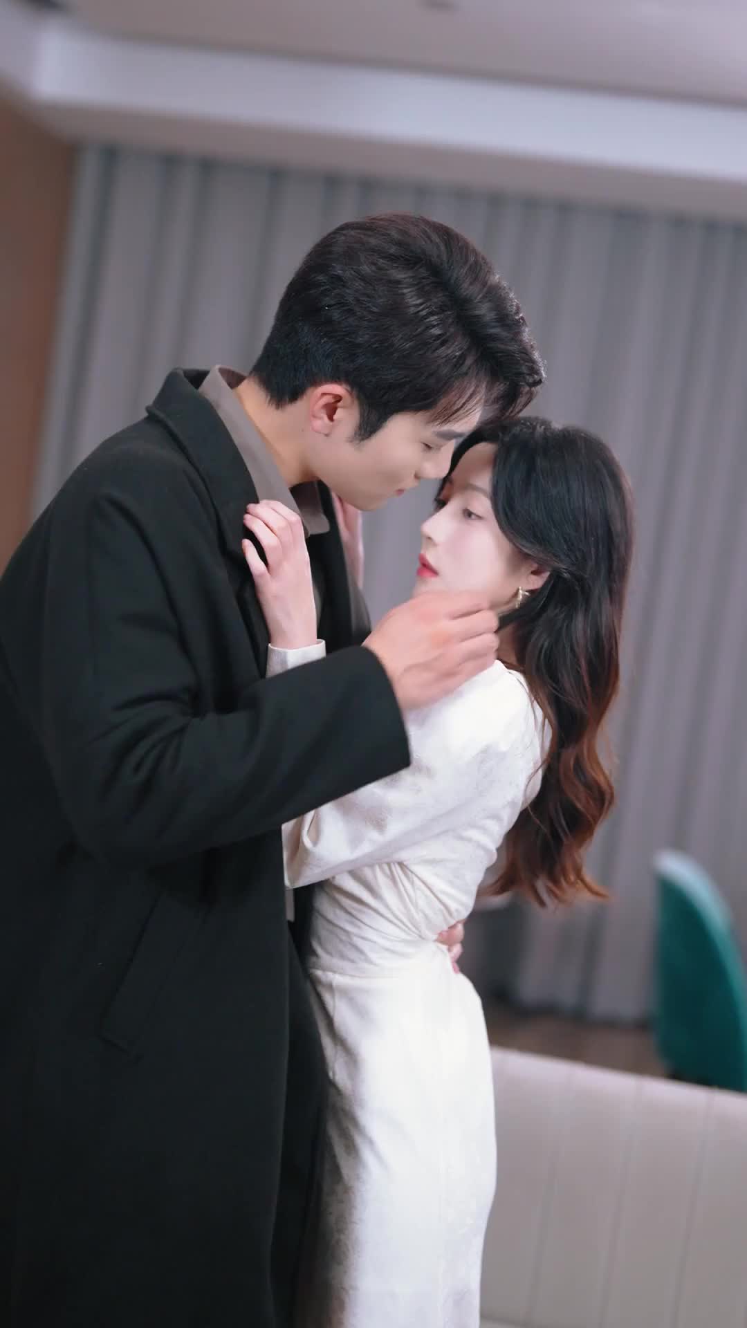 Episode 9 of Brother, Your Buddy Seduced Me