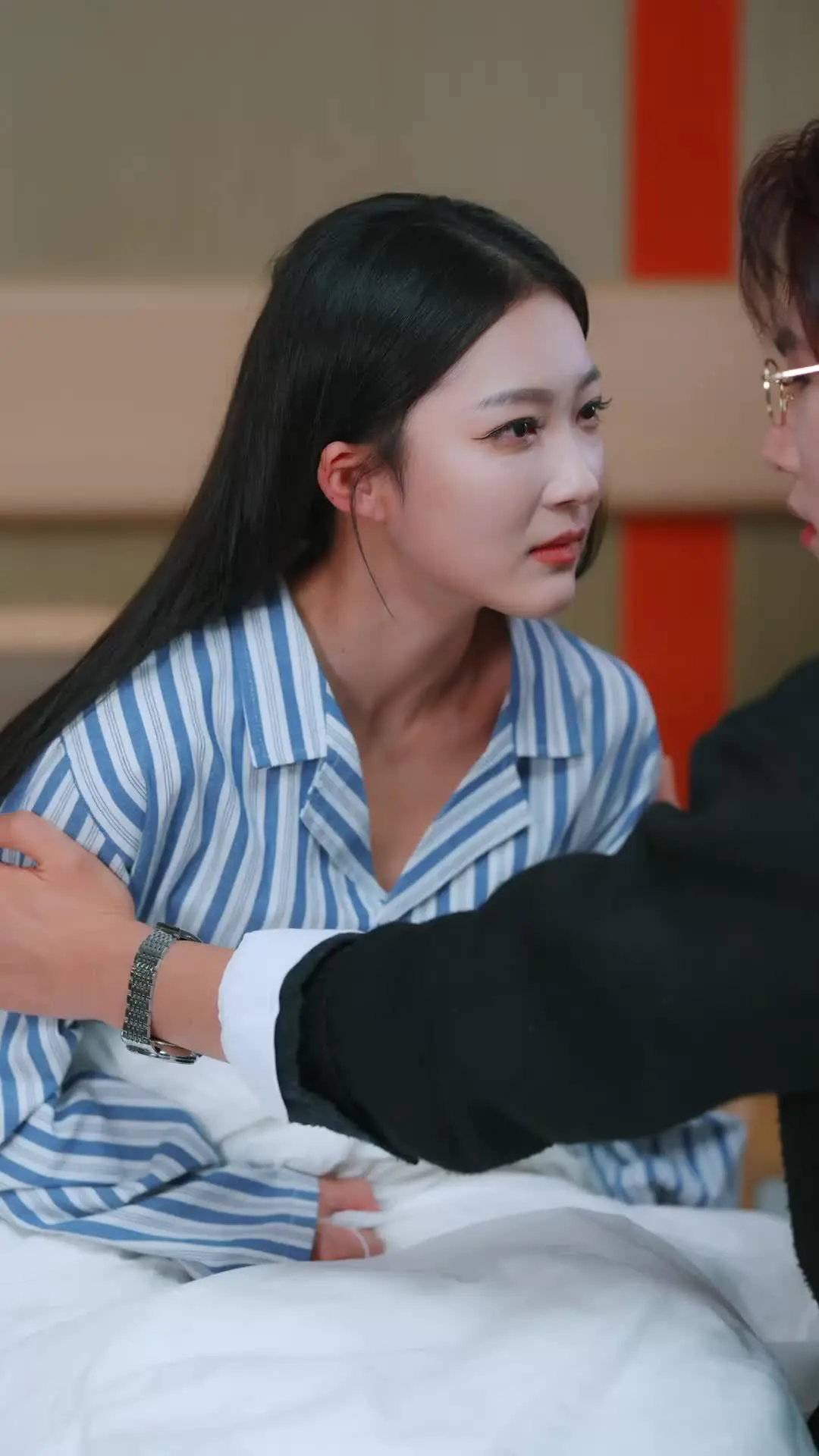 Episode 10 of Burn at Her Wedding