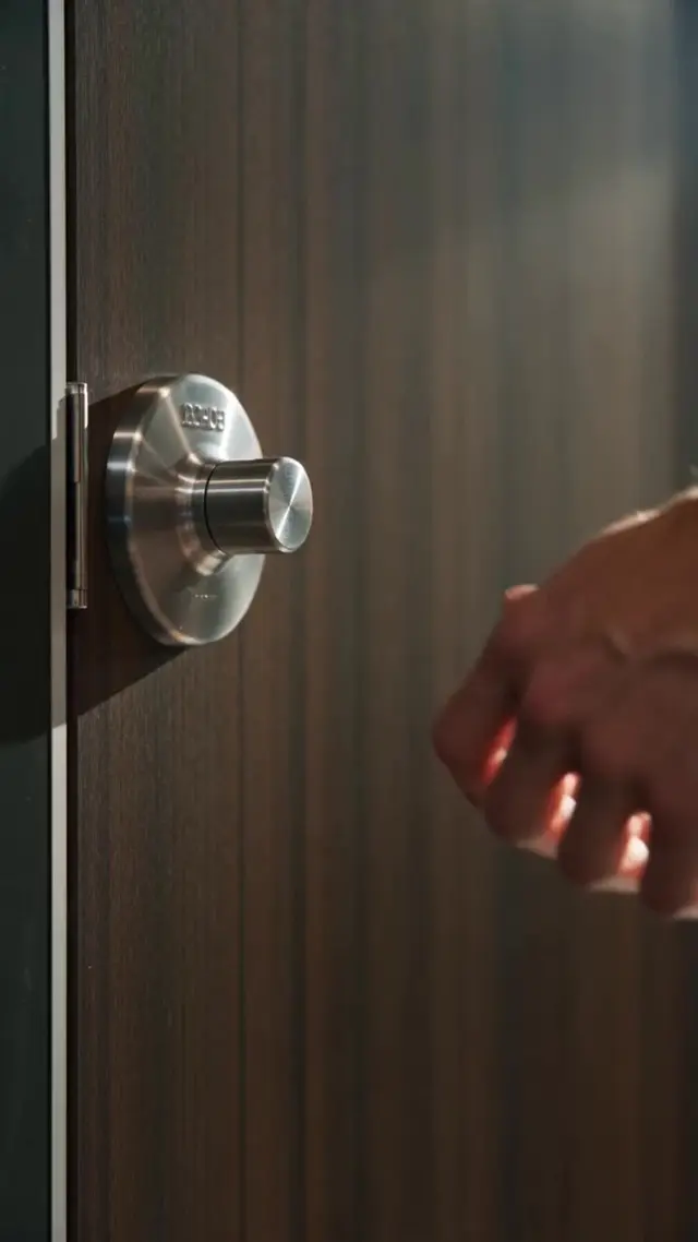 Episode 9 of Came For The Money, Stayed For Him
