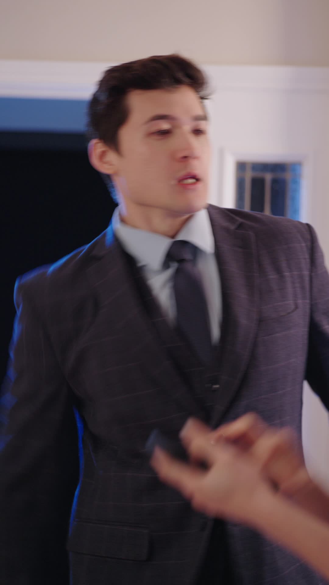 Episode 24 of Cancel the Wedding, Queen Moves On