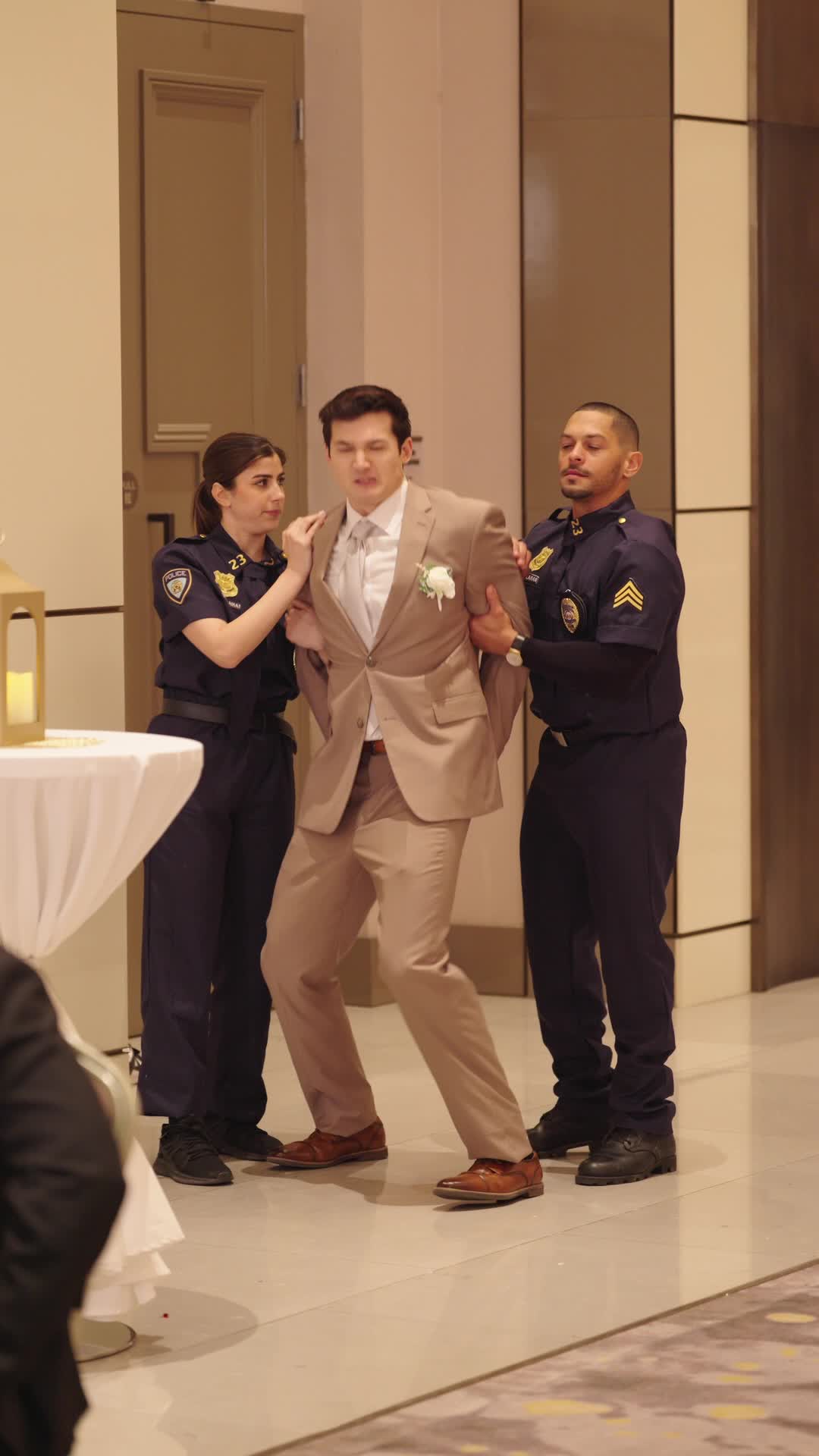 Episode 63 of Cancel the Wedding, Queen Moves On