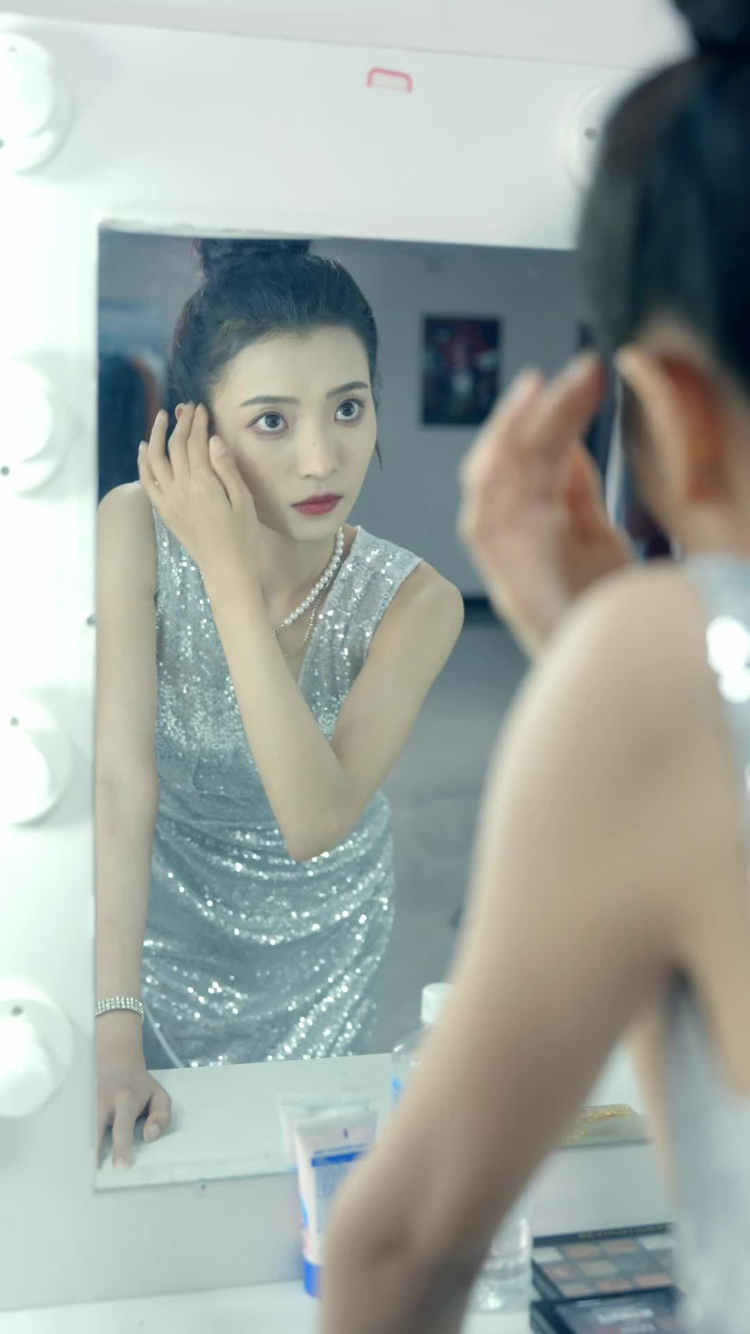 Episode 34 of Cast-Off Socialite: The Masked Dancer's Comeback