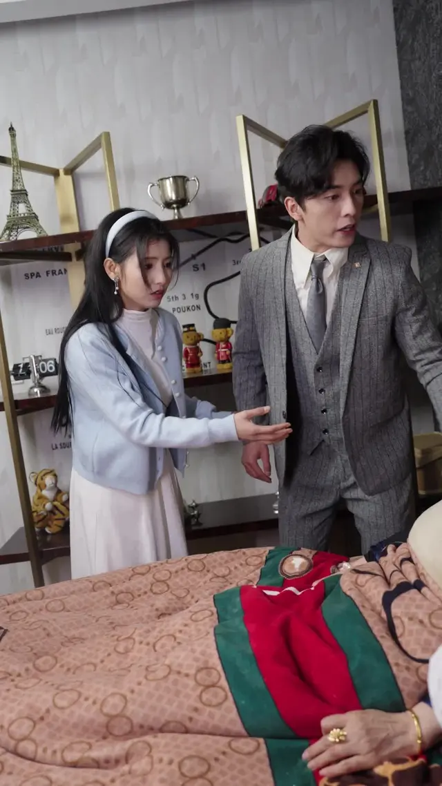 Episode 50 of CEO Daddy Spoils His Wife Sweetly