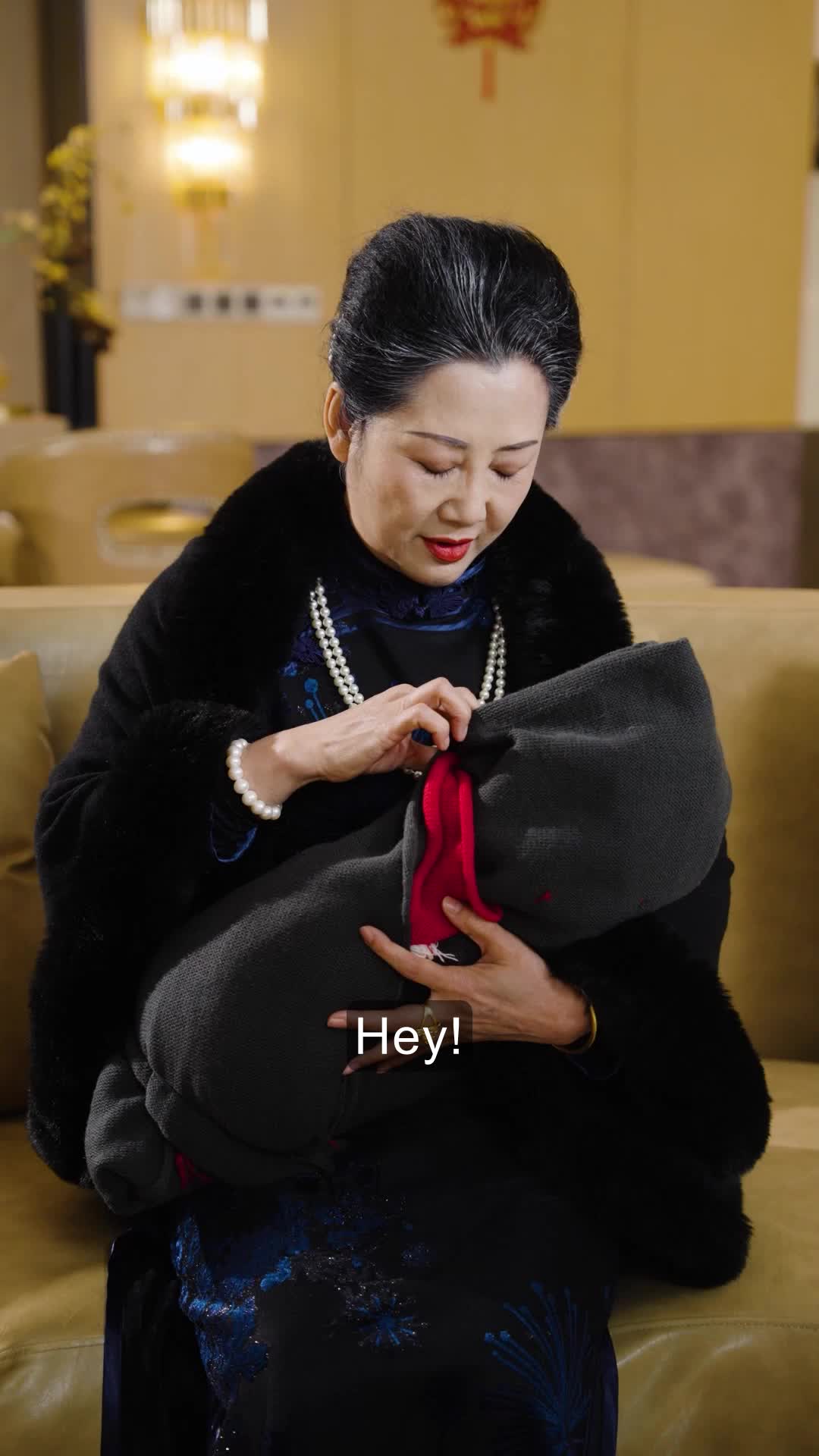 Episode 73 of CEO Daddy Spoils His Wife Sweetly