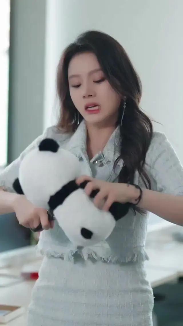 Episode 9 of CEO Husband Genius Baby