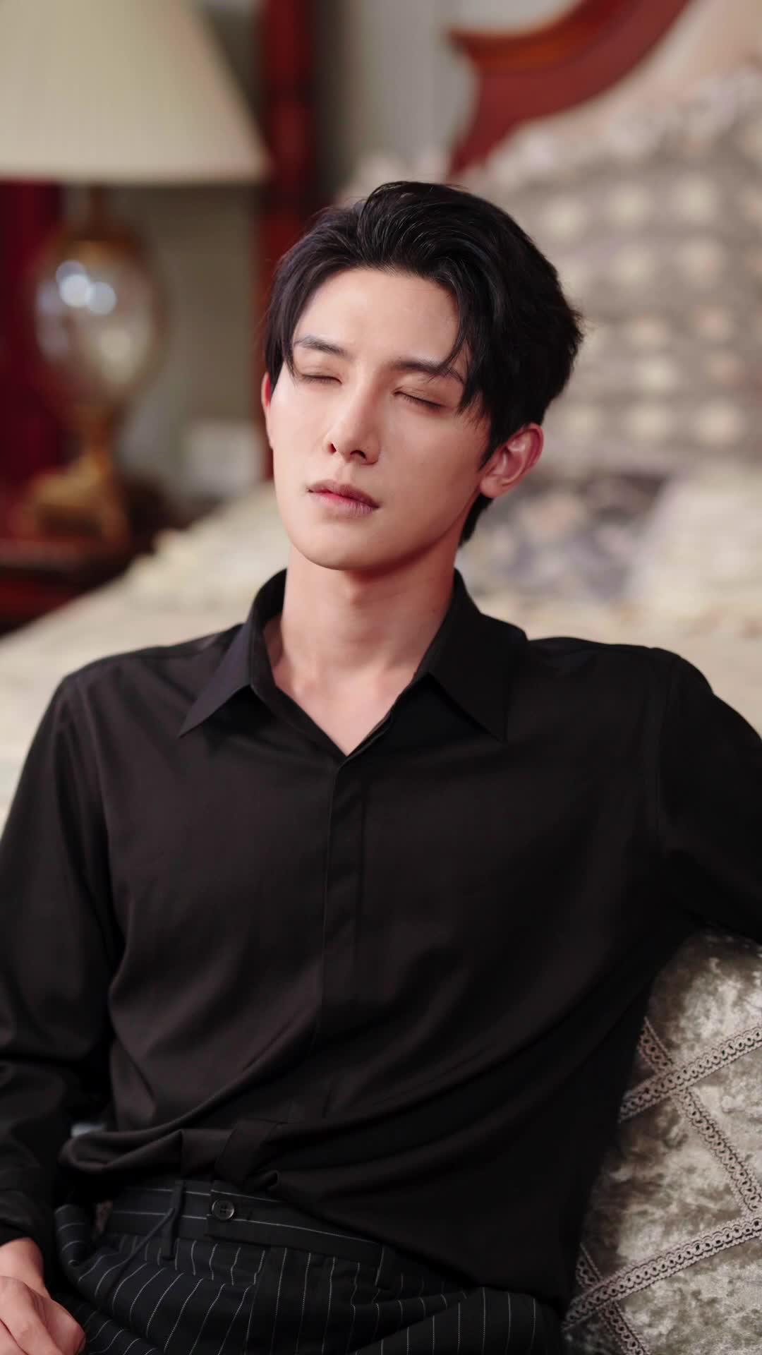 Episode 33 of CEO Lu's Four Wonders