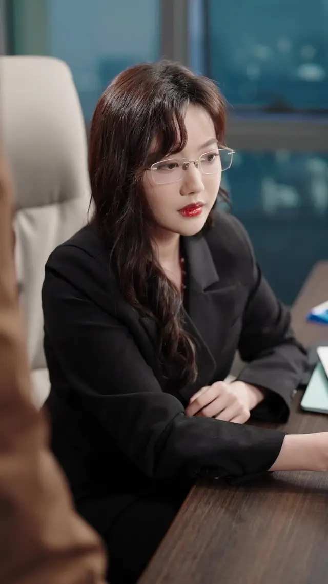 Episode 35 of CEO Lu's Four Wonders