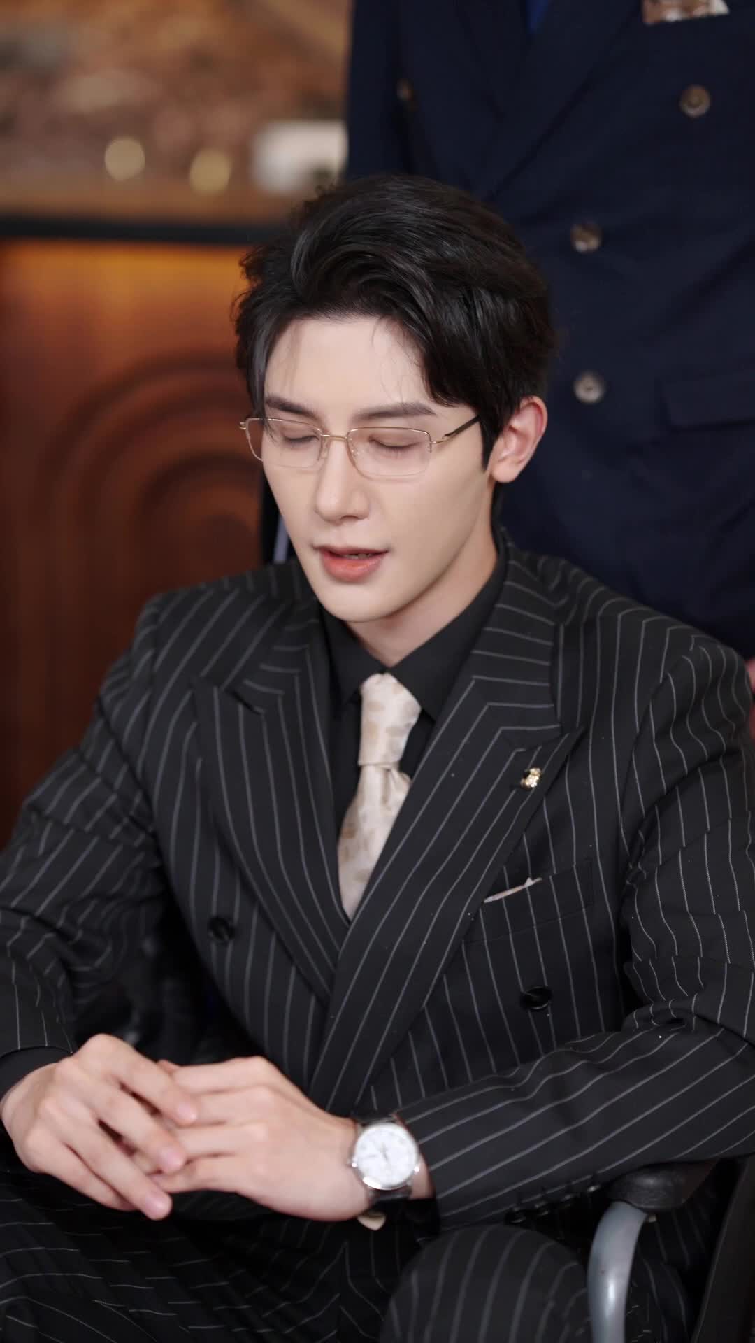 Episode 64 of CEO Lu's Four Wonders