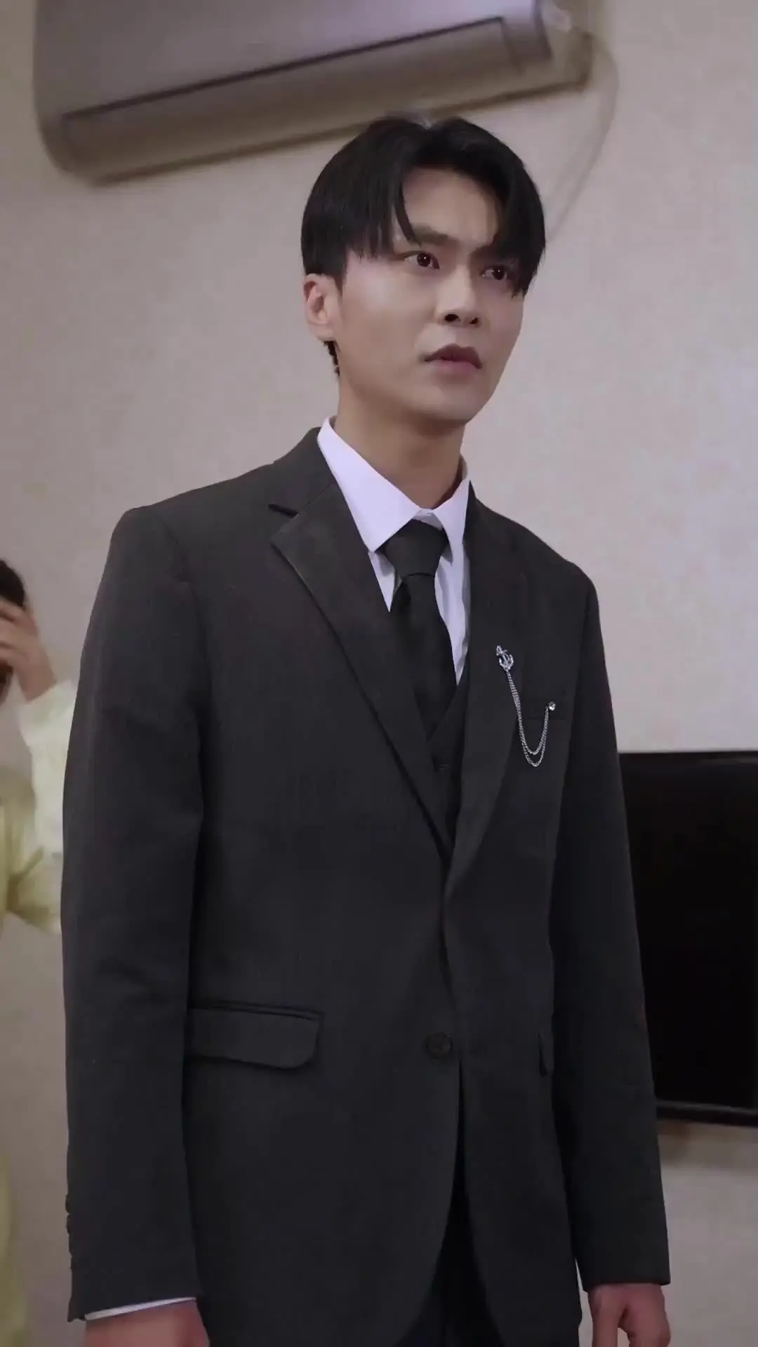 Episode 21 of CEO's Flash-Marriage Frenzy