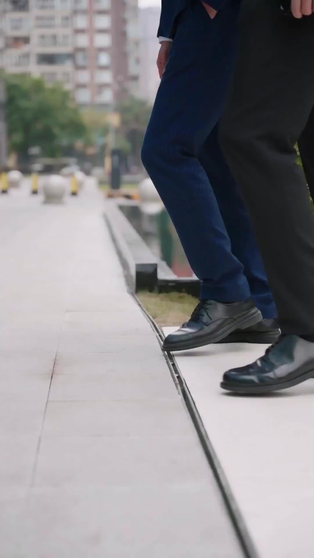 Episode 28 of CEO's Flash-Marriage Frenzy